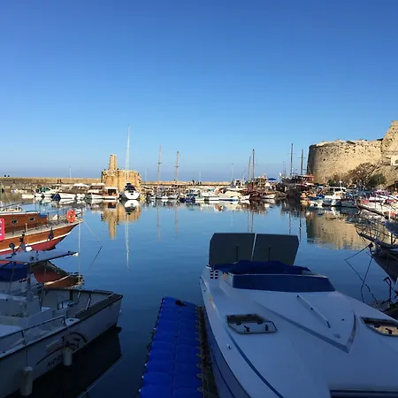 Bella Mare Luxury Lägenhet