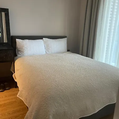 Bella Mare Luxury Lägenhet *